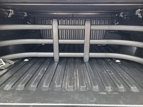 Used 2018 Toyota Tacoma TRD Off-Road AWD/4WD image 26