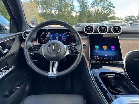 Certified 2025 Mercedes-Benz GLC 300 GLC 300 image 18