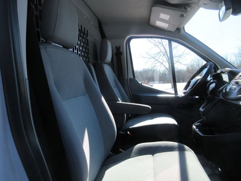 Used 2019 Ford Transit 150 130 Low Roof image 35