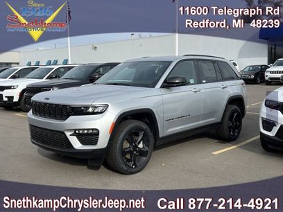 Used 2025 Jeep Grand Cherokee Limited w/ Black Appearance Package