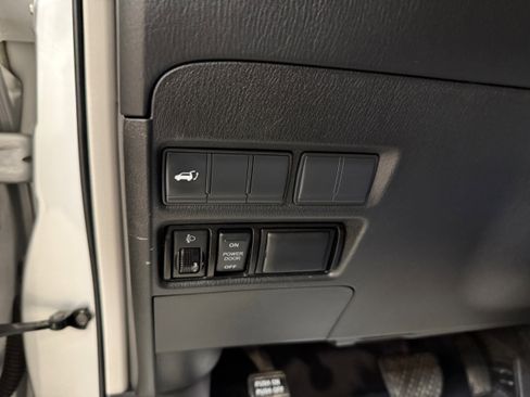 Used 2018 Nissan Armada SV w/ Driver Package image 61