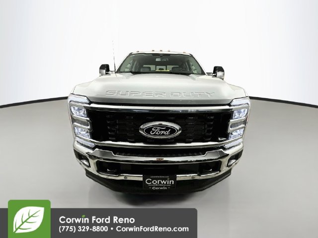 New 2027 Ford F350 Lariat w/ Lariat Premium Package AWD/4WD image 2