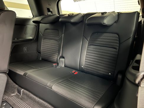 New 2026 Nissan Pathfinder Rock Creek AWD/4WD image 13