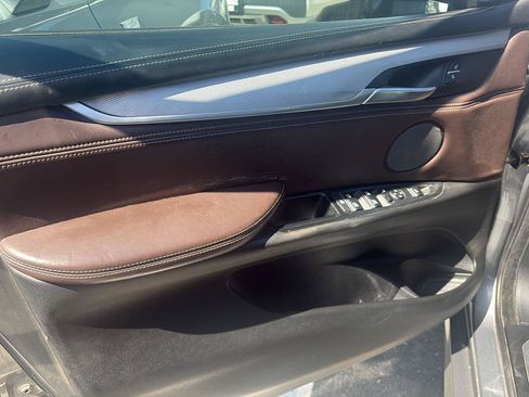 Used 2016 BMW X5 xDrive50i AWD/4WD image 8