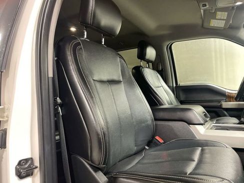 Used 2018 Ford F150 Lariat w/ Equipment Group 502A Luxury image 24