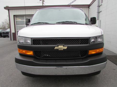 Used 2022 Chevrolet Express 2500 w/ Driver Convenience Package image 2