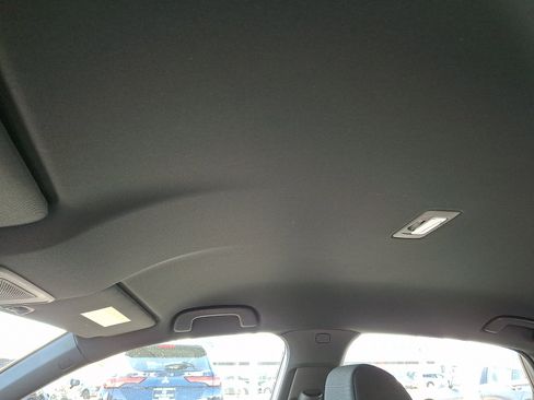 Used 2023 Honda Civic Sport image 17