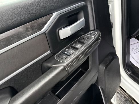 Used 2024 RAM 2500 Big Horn image 14