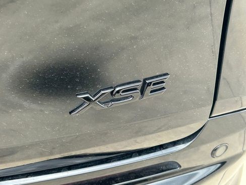 Used 2025 Toyota Sienna XSE w/ XSE Premium Package AWD/4WD image 14