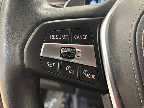 Used 2025 BMW X5 xDrive40i w/ Parking Assistance Package AWD/4WD image 37