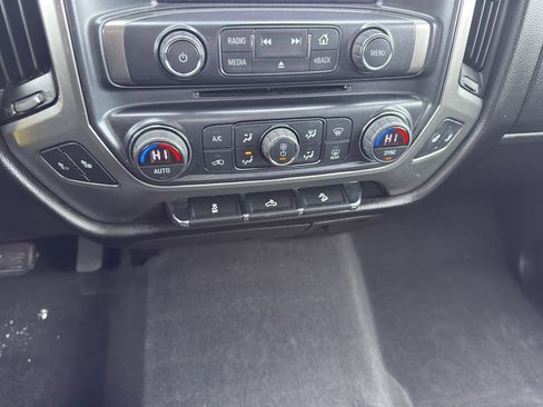 Used 2018 Chevrolet Silverado 1500 LT w/ All Star Edition image 20