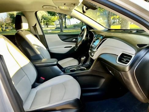 Used 2019 Chevrolet Equinox Premier image 7
