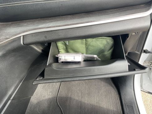 Used 2021 Jeep Grand Cherokee L Limited image 31