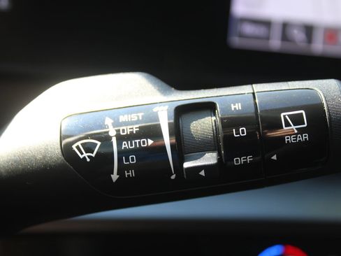 Certified 2024 Kia Sportage EX FWD image 31