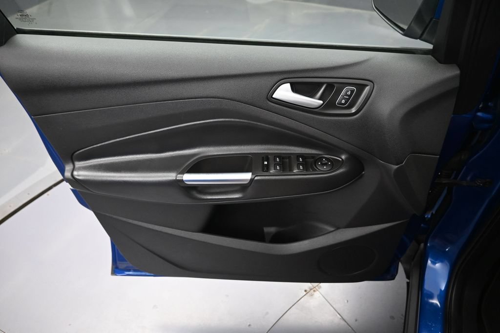 Used 2018 Ford Escape SE AWD/4WD image 23