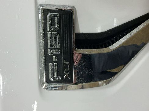 Certified 2022 Ford F150 XLT w/ Equipment Group 302A High image 11