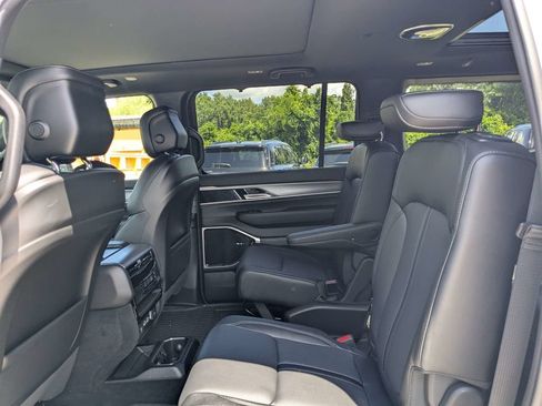 New 2026 Jeep Grand Wagoneer Limited AWD/4WD image 14