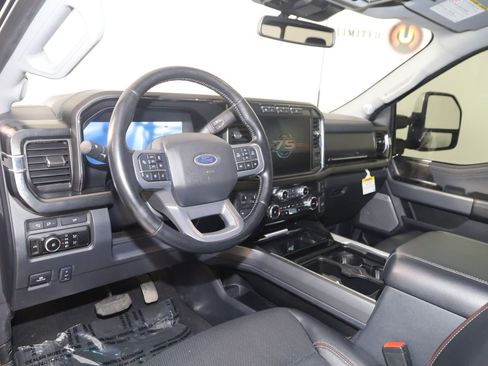 Used 2023 Ford F250 Lariat w/ Lariat Ultimate Package AWD/4WD image 25