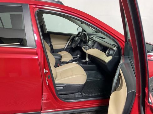 Used 2014 Toyota RAV4 Limited AWD/4WD image 37