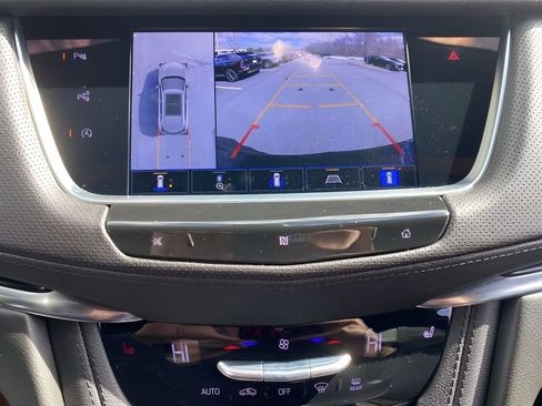 Used 2021 Cadillac XT5 Premium Luxury image 23