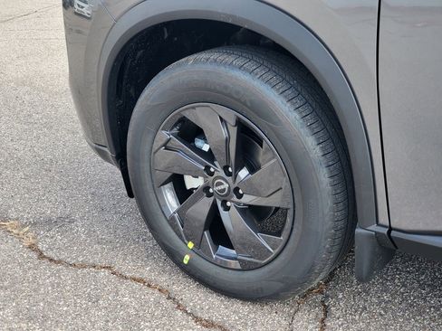 New 2026 Nissan Rogue SV w/ Cold Weather Package image 7