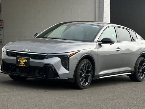 New 2025 Kia K4 GT-Line Turbo image 8
