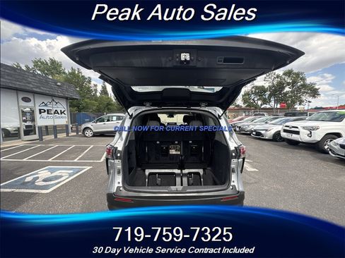 Used 2022 Toyota Sienna LE AWD/4WD image 35
