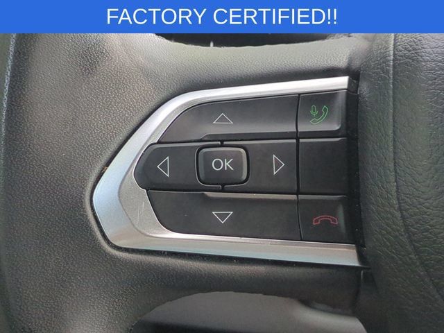 Certified 2024 Jeep Compass Latitude AWD/4WD image 19