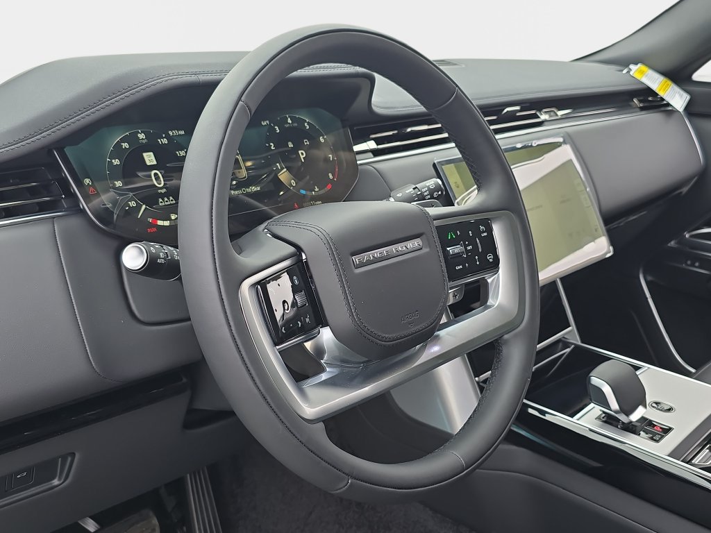 New 2025 Land Rover Range Rover SE AWD/4WD image 17