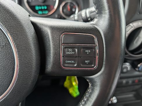 Used 2016 Jeep Wrangler Unlimited Sport w/ Quick Order Package 24S AWD/4WD image 30
