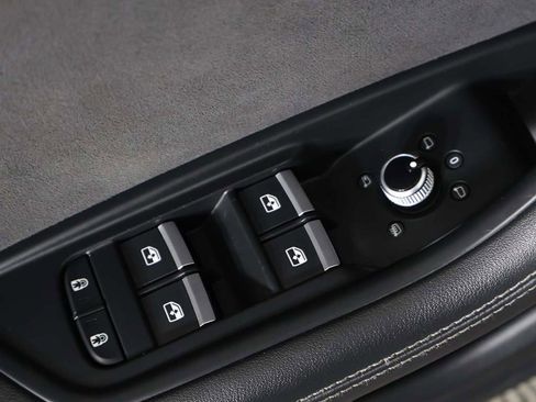 Used 2023 Audi S4 Premium Plus image 42