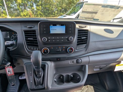 New 2025 Ford Transit 250 148 Medium Roof w/ Load Area Protection Package image 13