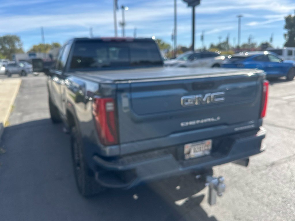 Used 2025 GMC Sierra 2500 Denali Ultimate AWD/4WD image 16