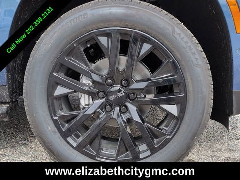 New 2026 GMC Yukon XL Elevation w/ Elevation Premium Package AWD/4WD image 11