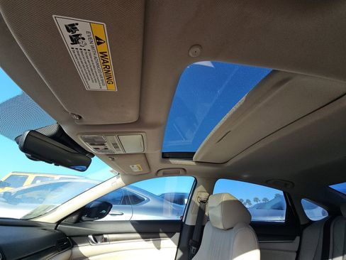 Used 2018 Honda Accord EX-L image 43