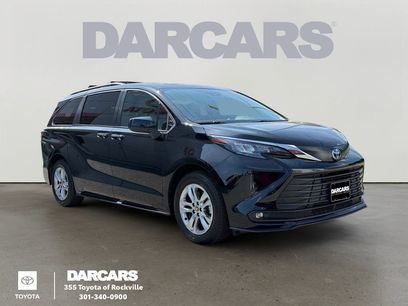 Certified 2025 Toyota Sienna XLE w/ XLE Plus Package