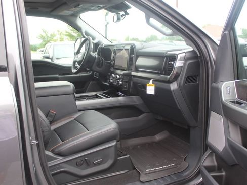 New 2026 Ford F350 Lariat w/ Lariat Ultimate Package AWD/4WD image 17