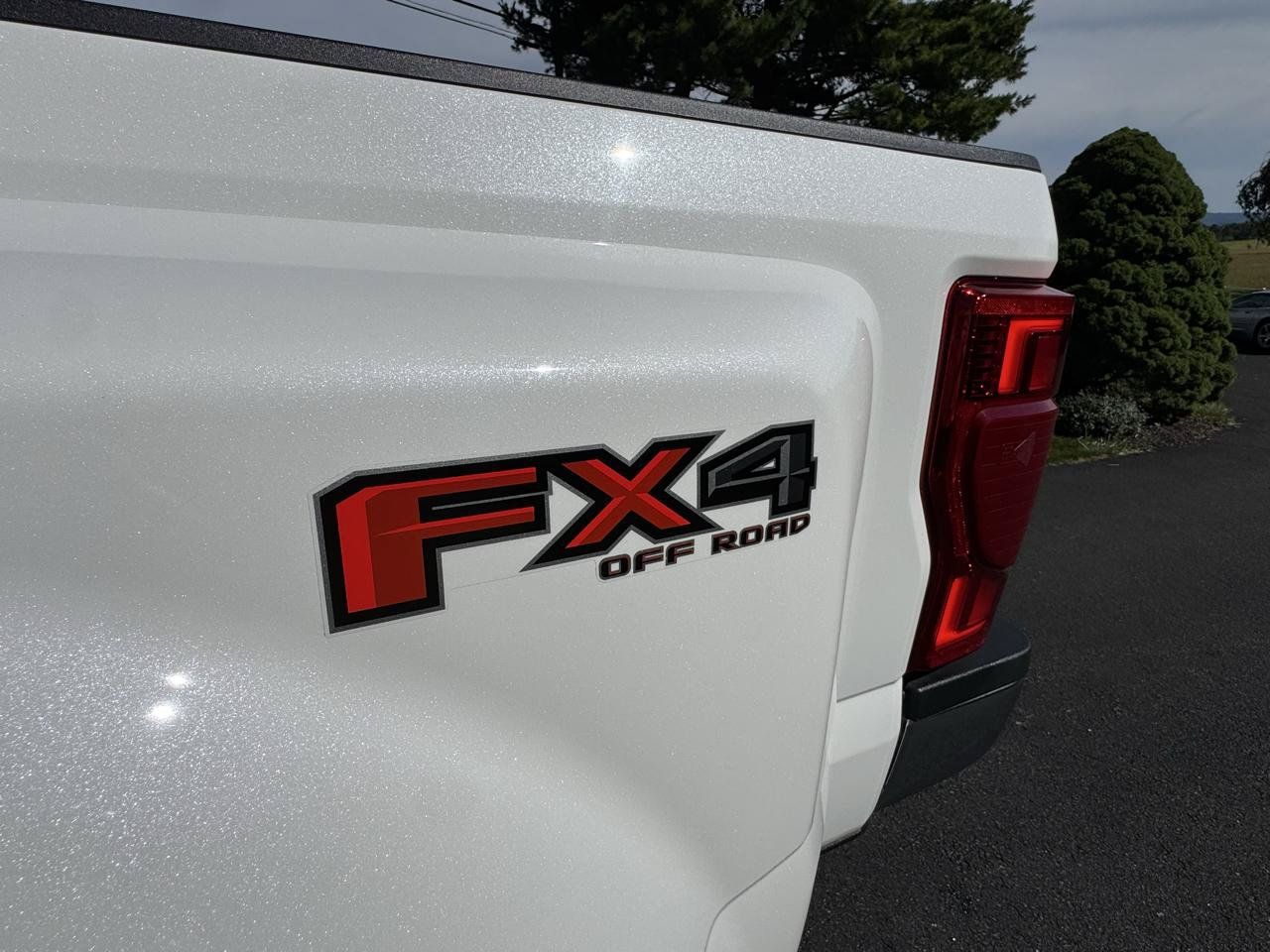 Used 2022 Ford F450 Lariat w/ Lariat Ultimate Package AWD/4WD image 31