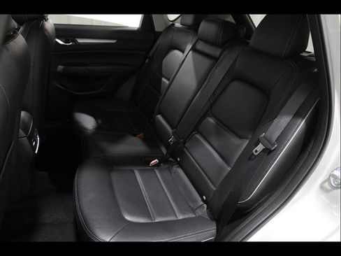 Certified 2025 MAZDA CX-5 AWD 2.5 S w/ Preferred Package image 17