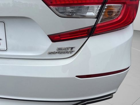 Used 2021 Honda Accord Sport image 33