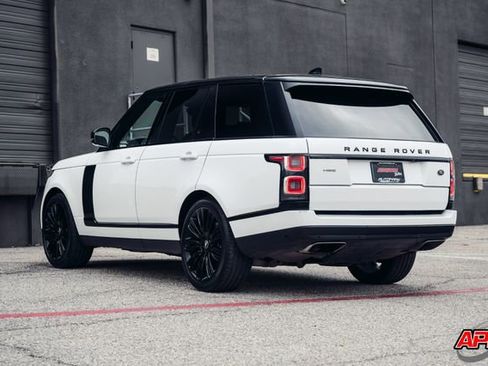 Used 2018 Land Rover Range Rover HSE image 9