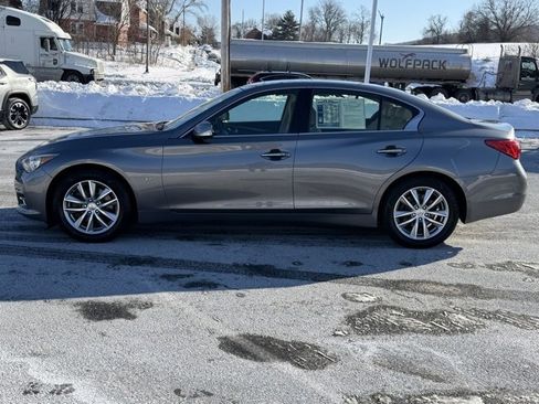 Used 2015 INFINITI Q50 Premium w/ Deluxe Touring Package image 12