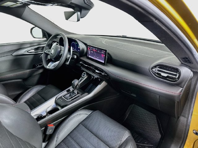 Used 2024 Dodge Hornet R/T Plus w/ R/T Blacktop Package AWD/4WD image 32