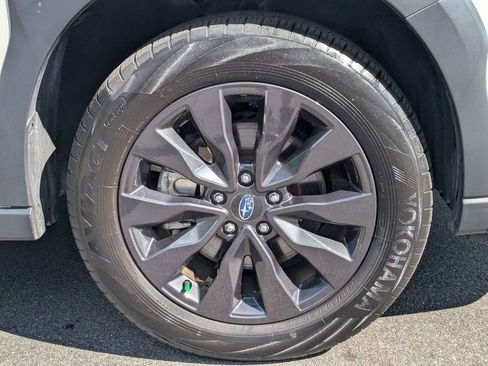 Used 2025 Subaru Outback Onyx Edition AWD/4WD image 10