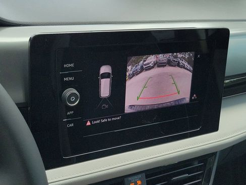 New 2026 Volkswagen Taos S FWD image 10