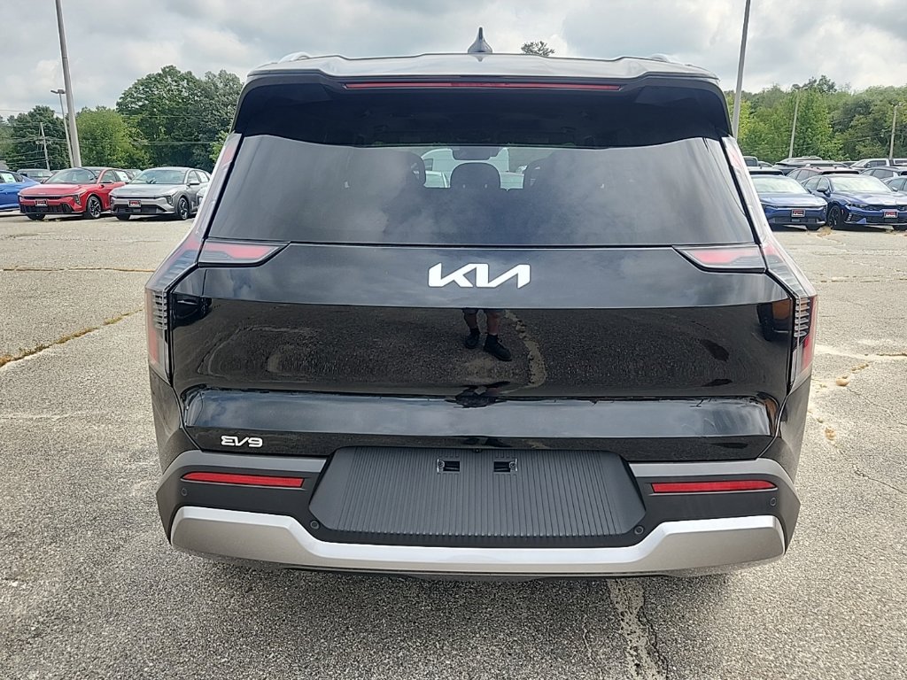 New 2026 Volkswagen Jetta SE FWD image 28
