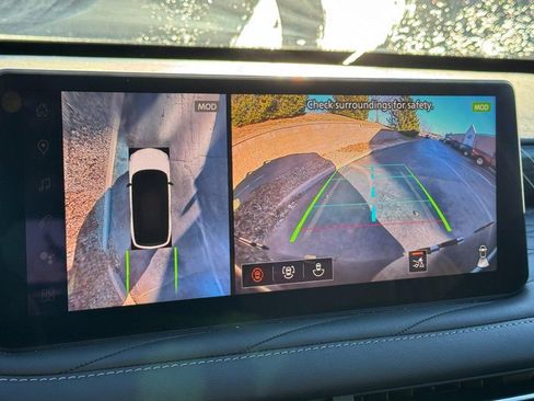 Used 2026 INFINITI QX60 Autograph w/ Dark Cargo Package image 21