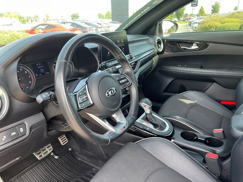 Used 2021 Kia Forte GT-Line FWD image 9