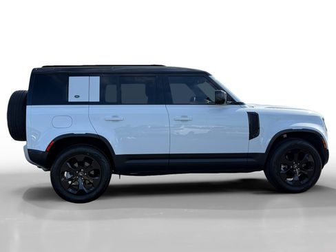 Used 2024 Land Rover Defender 110 S AWD/4WD image 6