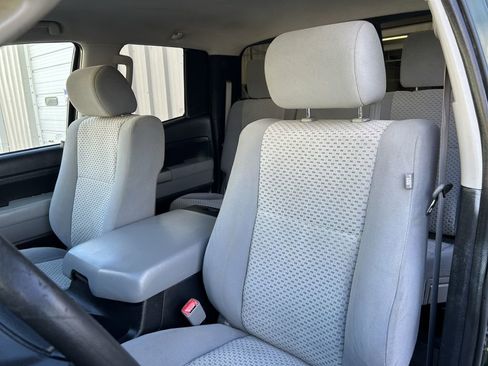Used 2012 Toyota Tundra RWD image 16